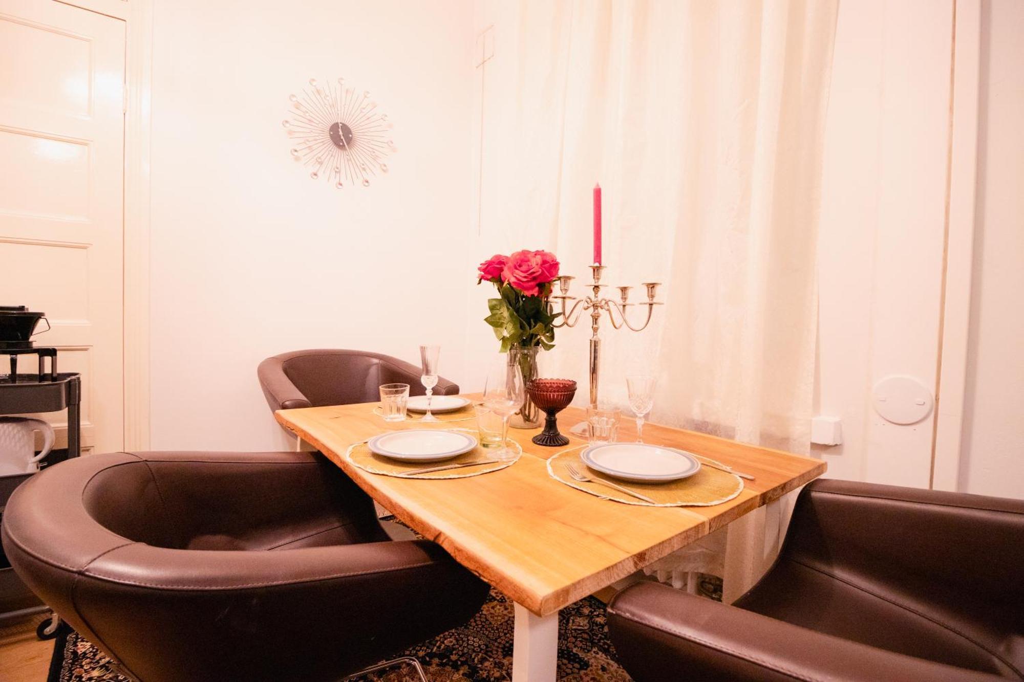 Apartamento Lovely Flat In The Heart Of Helsinki Exterior foto