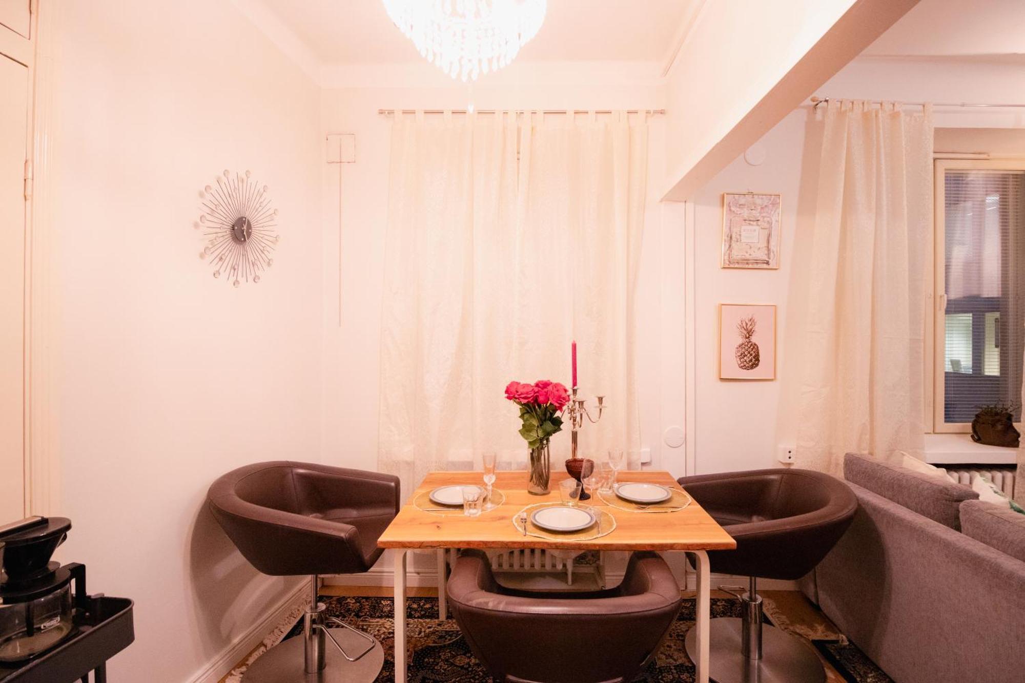 Apartamento Lovely Flat In The Heart Of Helsinki Exterior foto